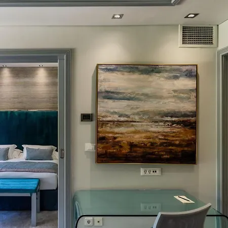 Hotelli Rodos Park - Small Luxury Of The World