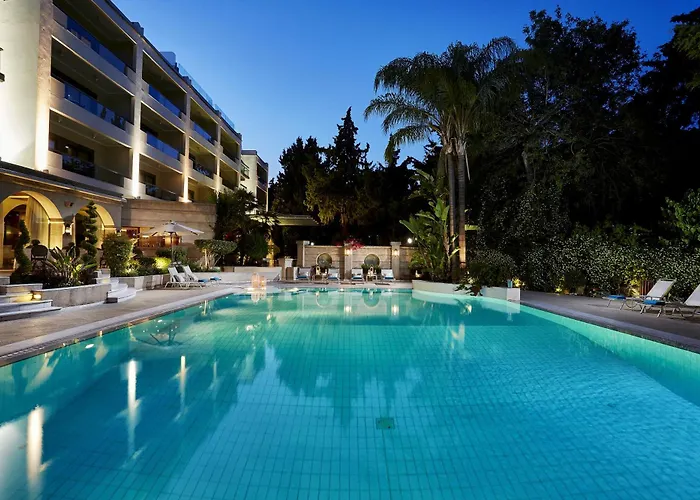 Готель Rodos Park 5*